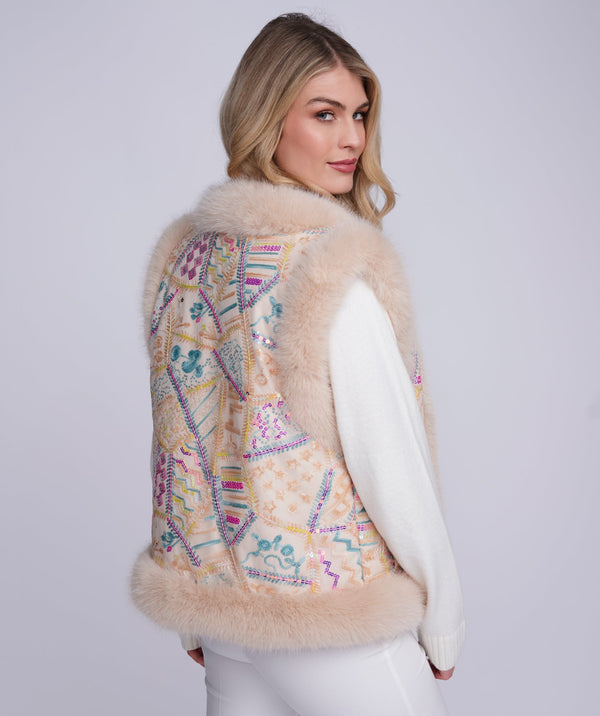 Charmaine Gilet -  Honey