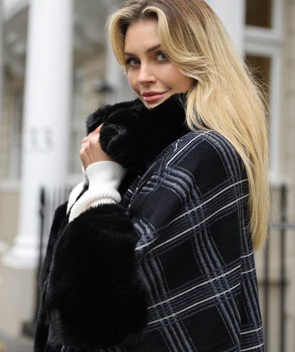 Delphine Wrap - Black