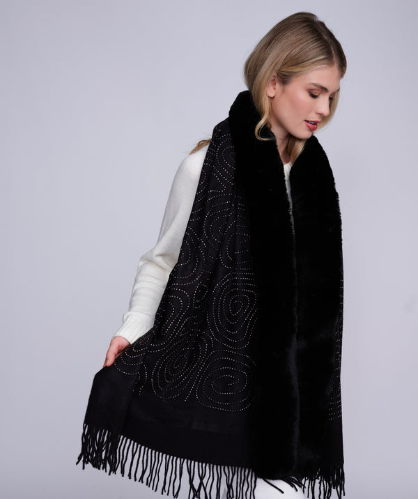 Avaline - Faux Fur Winter Shawl