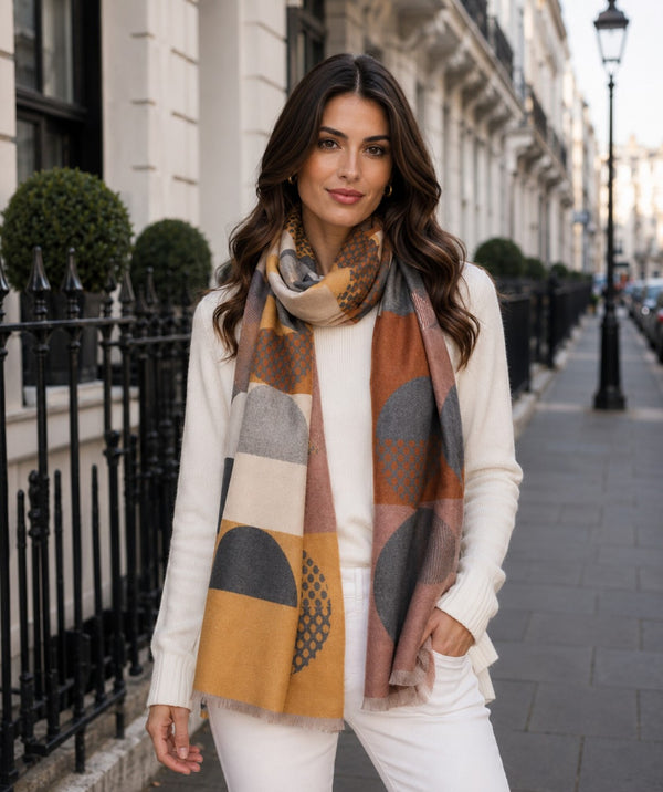 Bonnie - Oversized sjaal met statementprint