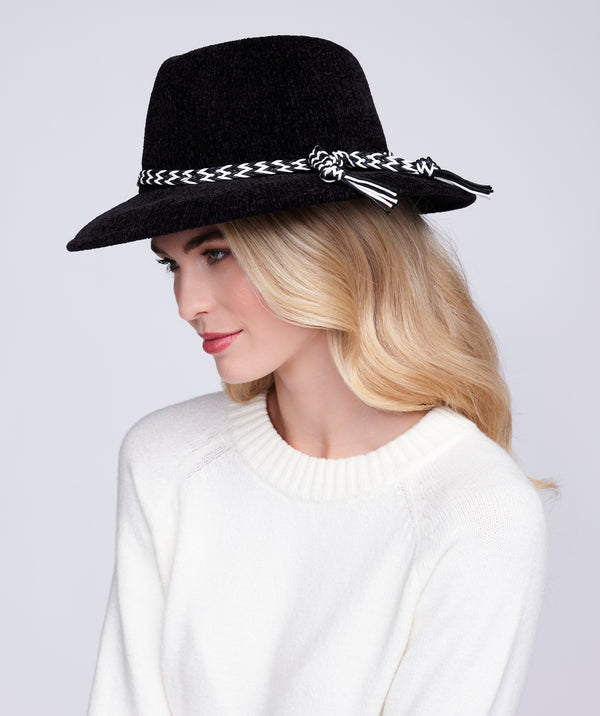 Everly Hat - Black