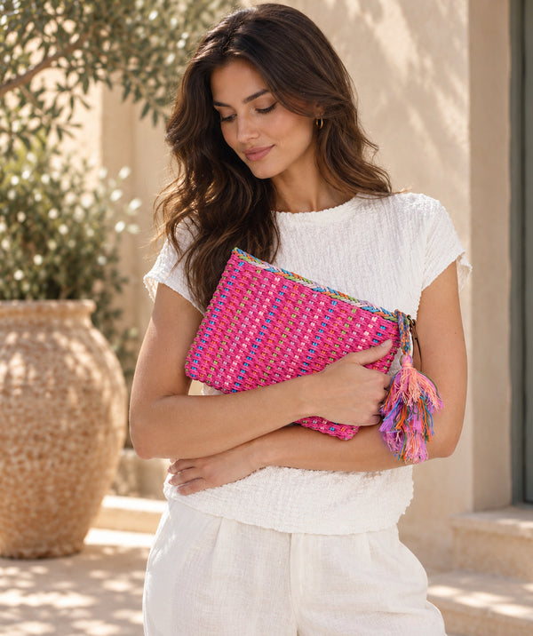 Fifi – Clutch aus Stroh