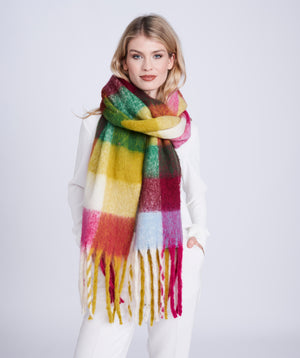 Multicoloured Block Pattern Blanket Scarf for a Cosy and Bright Look