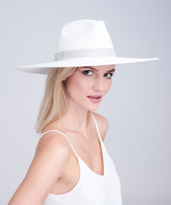 White Two Tone Wide Brim Straw Sun Hat