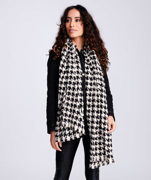 Black and White Oversized Houndstooth Scarf with Fringed Hemline